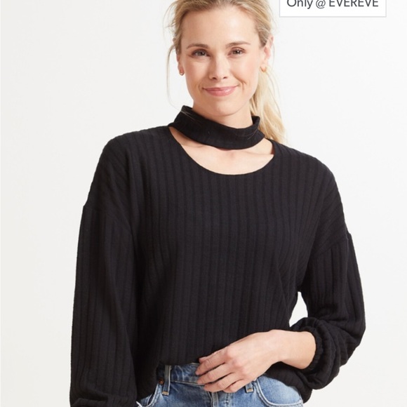 NWT -  Chaser Mock Cutout Top - Picture 12 of 16